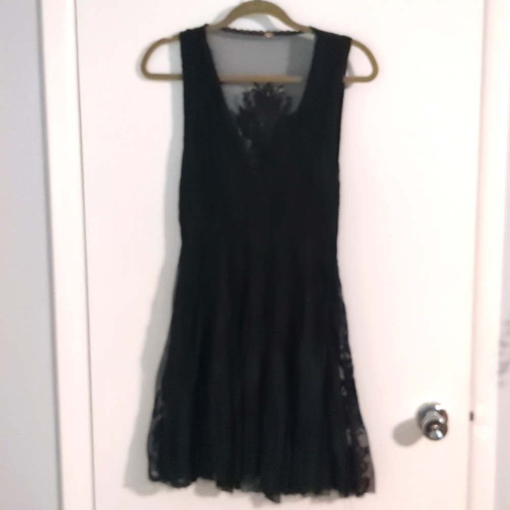 Free People lace/mesh back mini dress, black medium, EUC